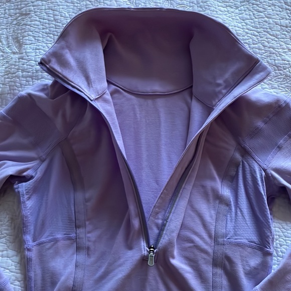 Lululemon Technical Half Zip Top size 4 - Picture 6 of 10